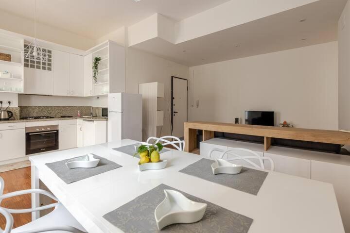 Apartamento Like At - Close To Metro, Stadio San Siro, Duomo, Con Parcheggio Privato